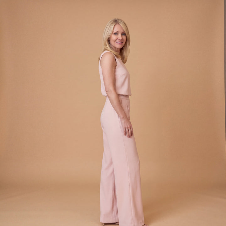 Wide Leg Jumpsuit – Round Neck Mid-Waist Fit for Elegant Styling